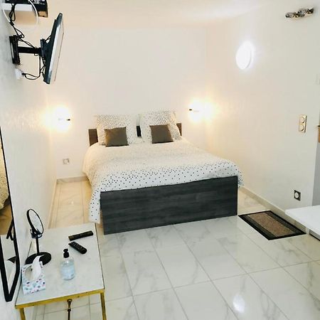 Agreable Studio A Proximite De Paris Et Henri Mondor Créteil Eksteriør billede