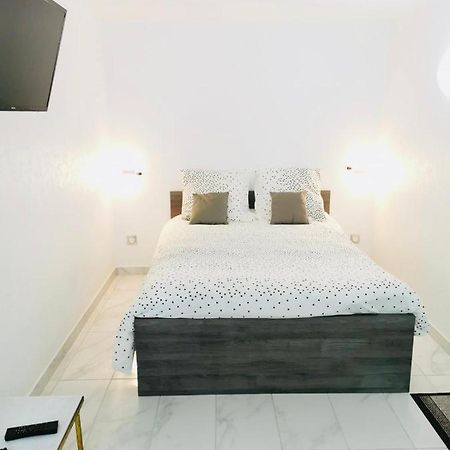 Agreable Studio A Proximite De Paris Et Henri Mondor Créteil Eksteriør billede